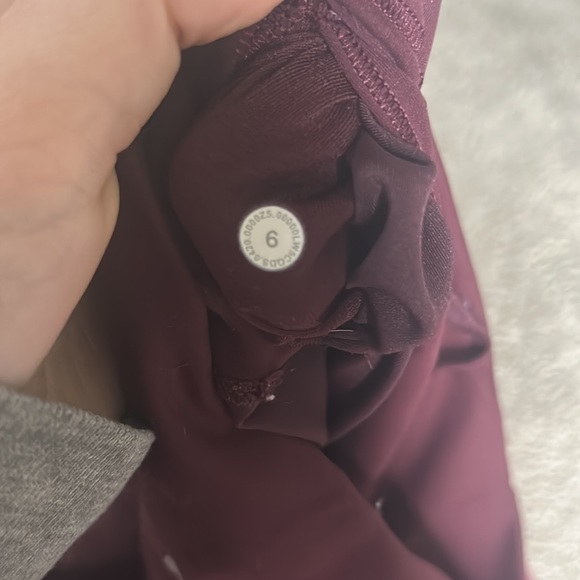 Wunder train lululemon leggings - Picture 2 of 2